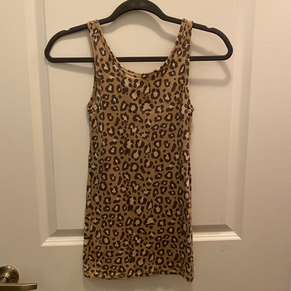 Leopard Print Tank - Picture 2 of 2